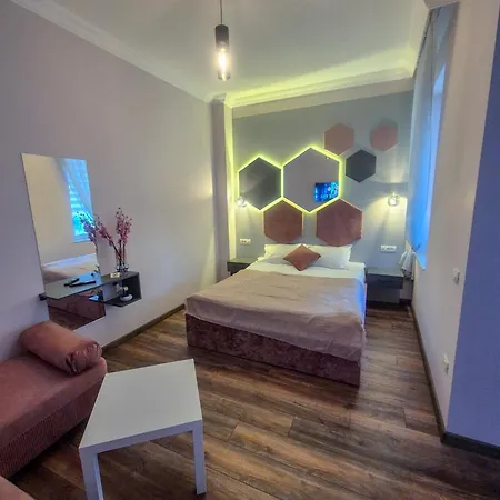 Bizi House Accommodation 2 Drobeta Turnu Severin Extérieur photo