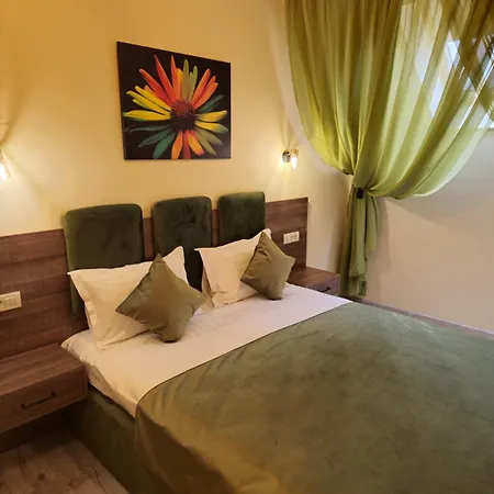 Bizi House Accommodation 2 Drobeta Turnu Severin Extérieur photo