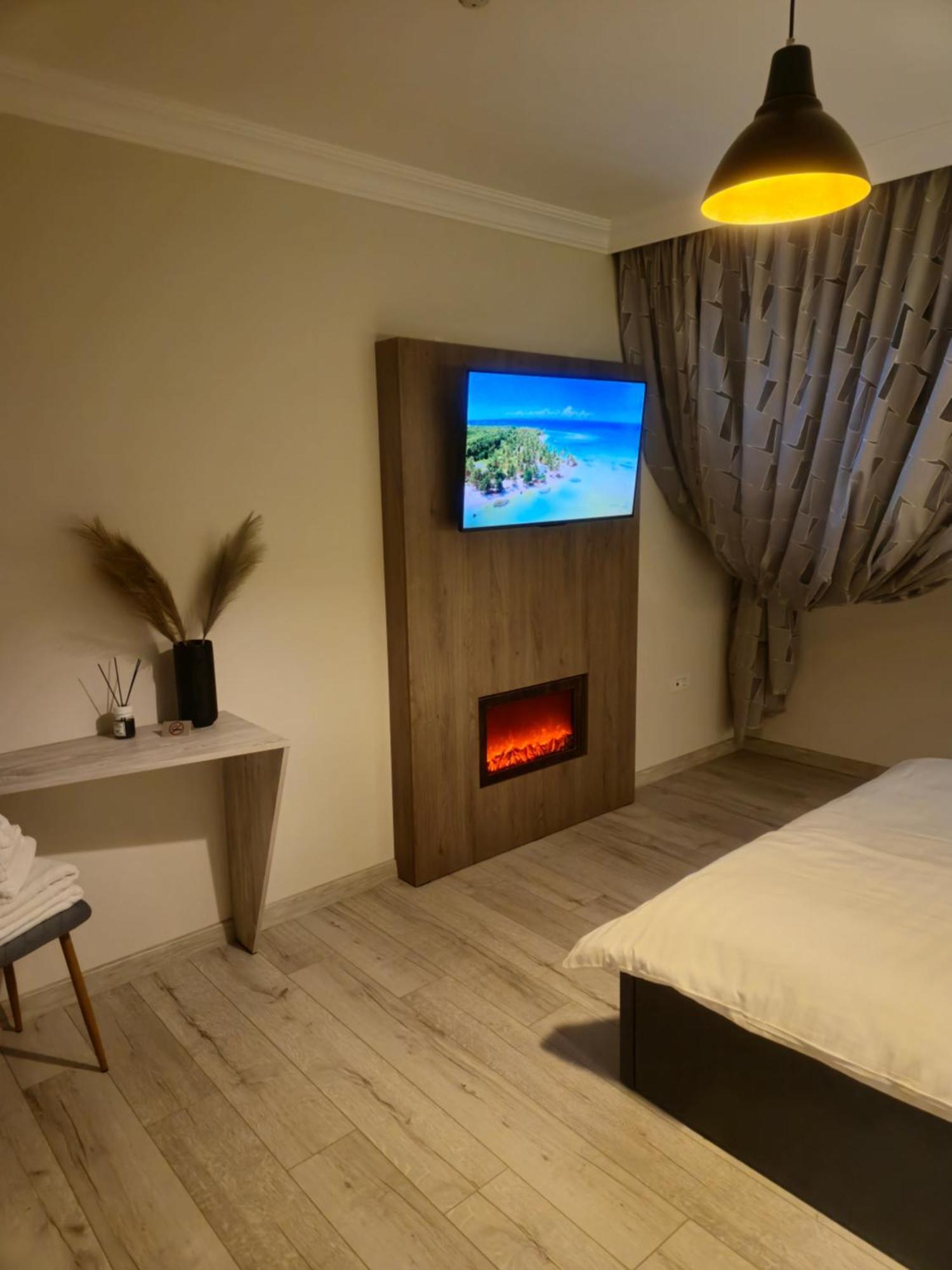 Bizi House 2