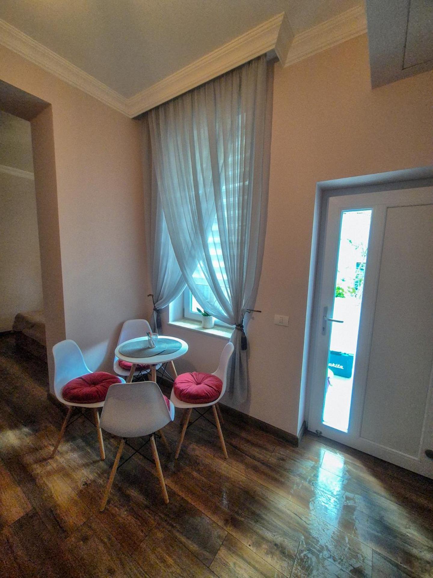 Bizi House 2 Appartement Drobeta Turnu Severin